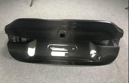 G80/G82 Carbon CSL trunk